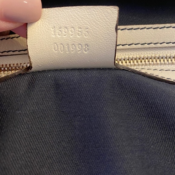 AUTHENTIC GUCCI HOBO💙 - Picture 11 of 12